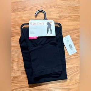 NWT Sz Small Destination Maternity Women's Maternity Essentials Leggings